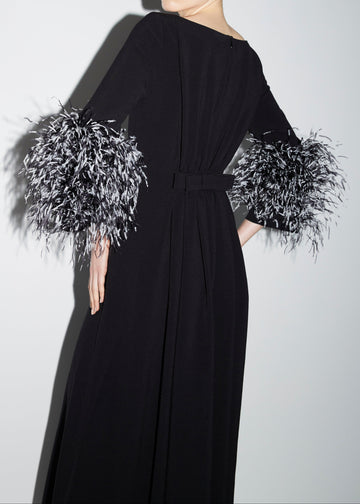 REIGN GOWN BLACK CREPE