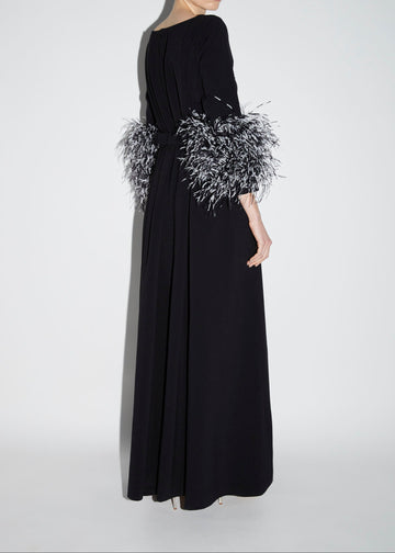 REIGN GOWN BLACK CREPE