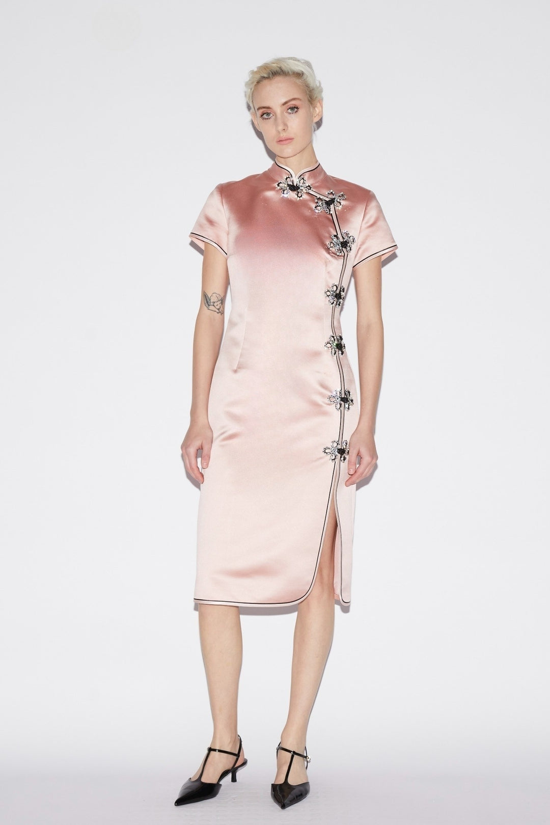CHEONGSAM CAPSULE COLLECTION 2025 – HUISHAN ZHANG