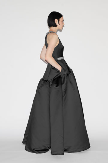 ESTELLA GOWN BLACK DUCHESS