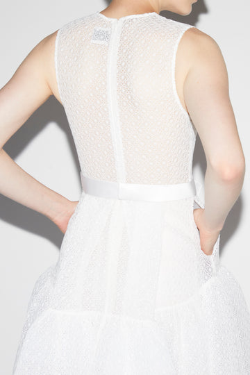 JODIE GOWN WHITE GRAPHIC GUIPURE