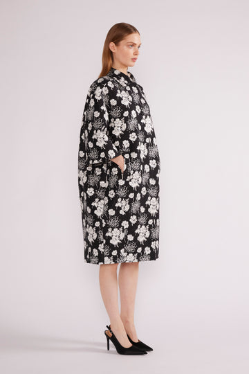 ARIA COAT BLACK/WHITE *PRE-ORDER*